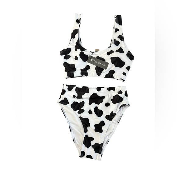Chic Black and White Bikini Set - Picture 1 of 5